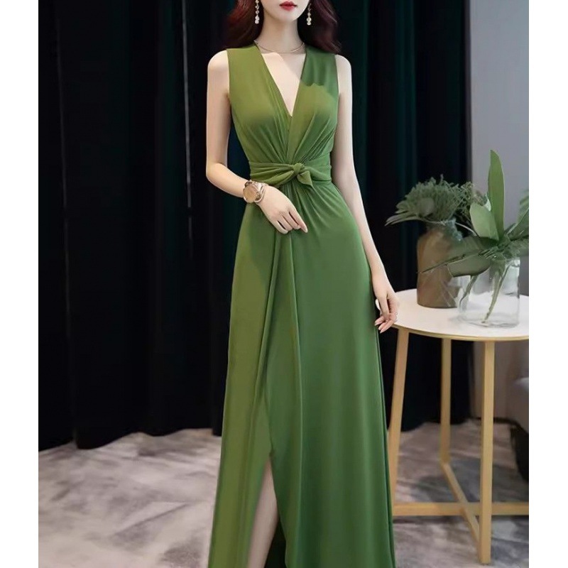 https://fulmo-img-server.com/dresscode-dresscode/7eb38e5f-5790-417c-8fc2-62b829720ffb.jpg