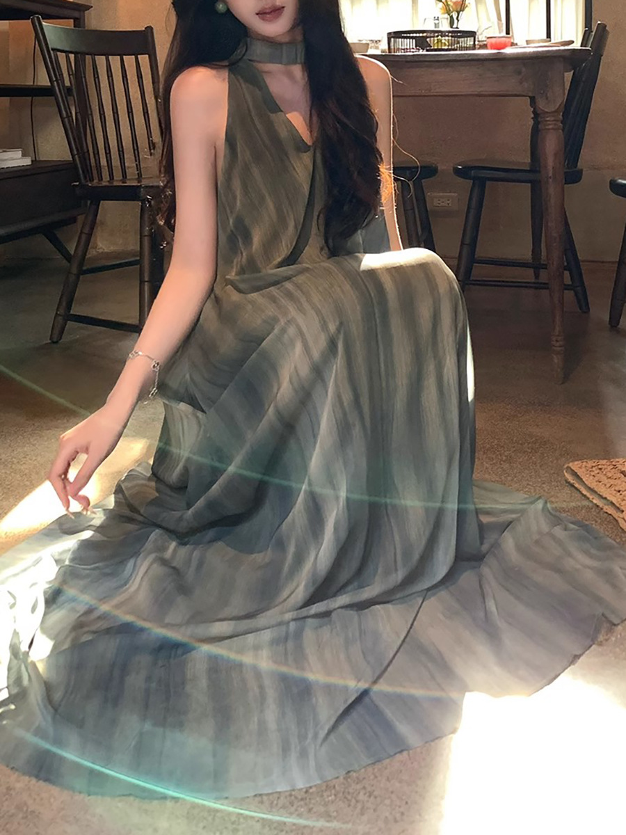 https://fulmo-img-server.com/dresscode-dresscode/82fc66b6-3013-4e87-b22a-1b4225ef93d6.jpg