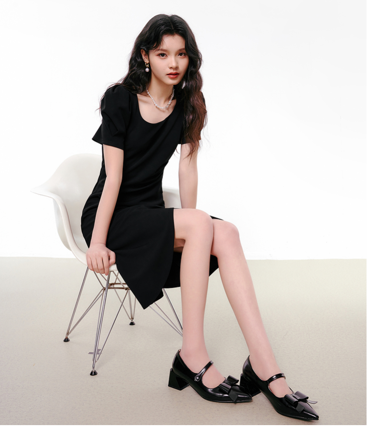 https://fulmo-img-server.com/dresscode-dresscode/852be777-fe4e-438b-abac-504da0eea031.jpg