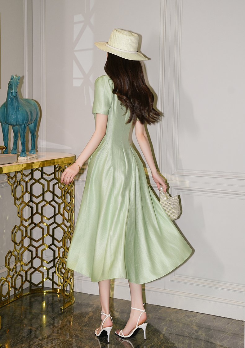 https://fulmo-img-server.com/dresscode-dresscode/856d655e-b0ad-4990-a286-b6266e1acdff.jpg