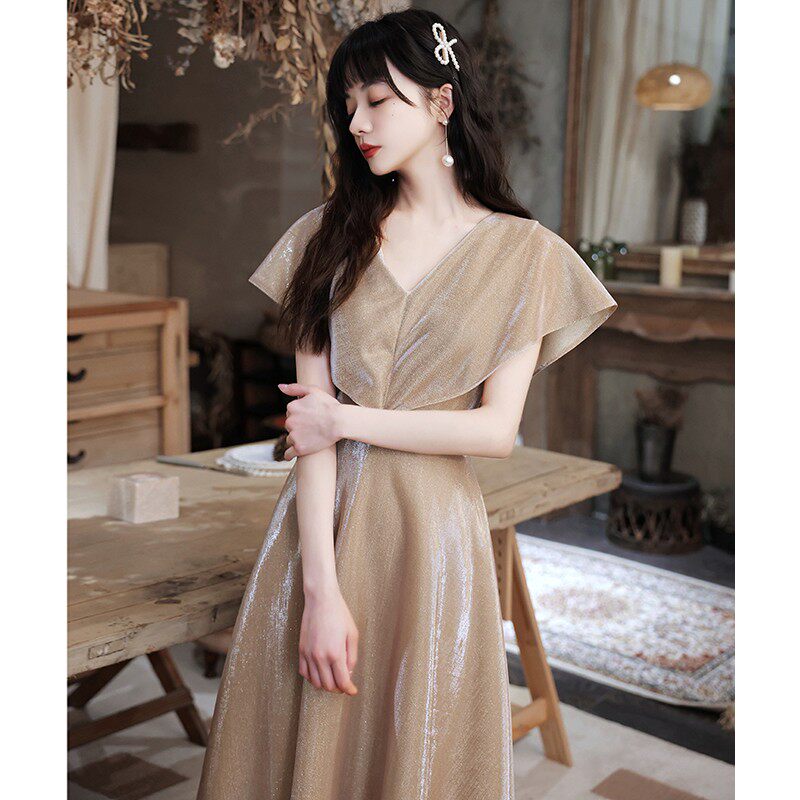 https://fulmo-img-server.com/dresscode-dresscode/8c2311a4-3e8f-44df-999c-08c6c783f56c.jpg