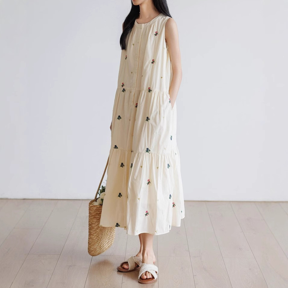 https://fulmo-img-server.com/dresscode-dresscode/8d5027ec-772a-4ee5-944c-983e5acda14a.jpg