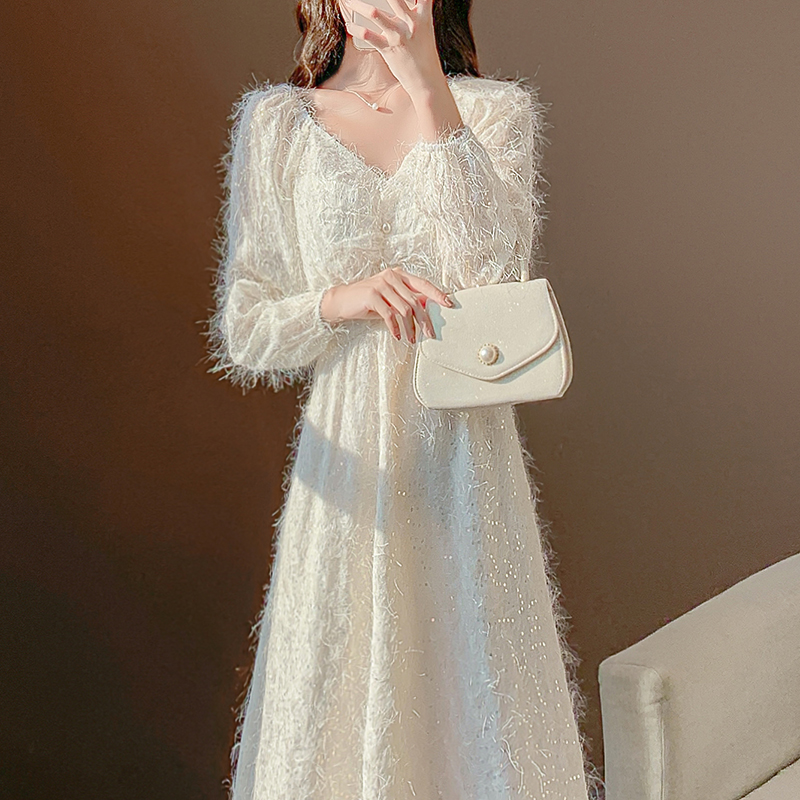 オケージョン ドレス ファー付き長袖ラメ刺繍ロング丈ワンピース