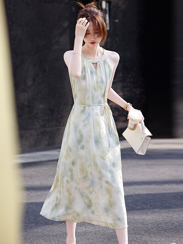 https://fulmo-img-server.com/dresscode-dresscode/8dbde6f4-331a-436c-ba2f-e3efe8b6ce1d.jpg