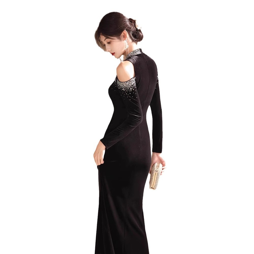 https://fulmo-img-server.com/dresscode-dresscode/8dbfa6ac-e7e3-4cba-bc8f-9610d05b9006.jpg