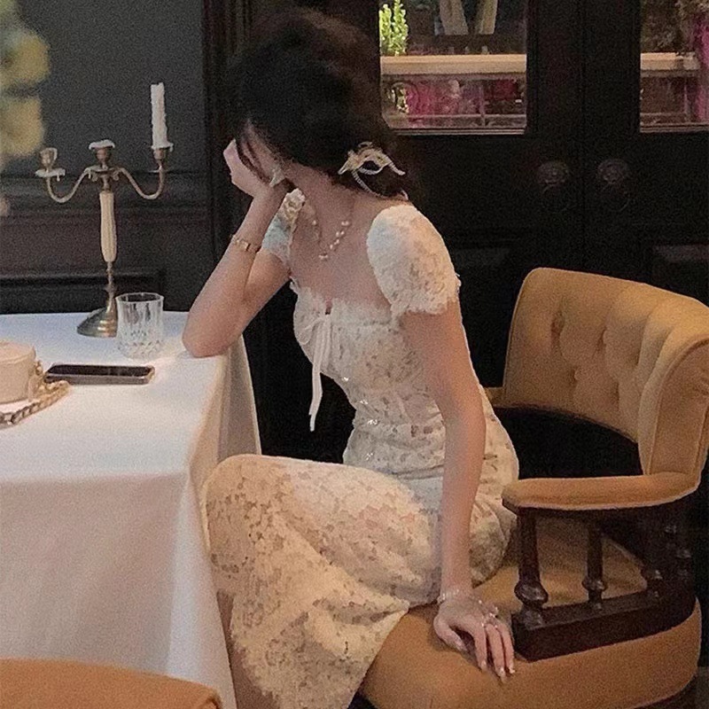 https://fulmo-img-server.com/dresscode-dresscode/8f03d7be-aef9-4c8a-9afb-872a470c7cb5.jpg