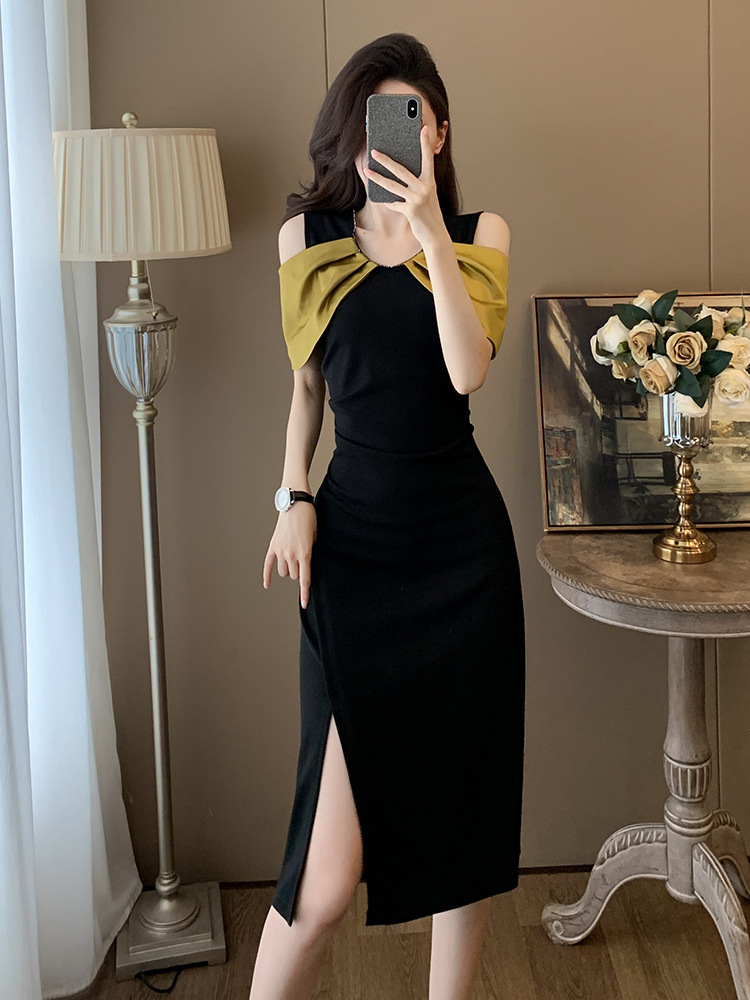 https://fulmo-img-server.com/dresscode-dresscode/90d834a1-0a5a-4ca2-9c16-d8dd1e5580ed.jpg