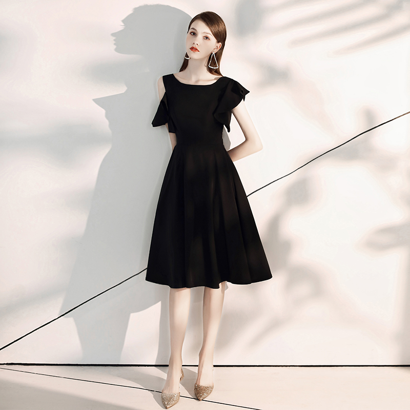 https://fulmo-img-server.com/dresscode-dresscode/9140f799-0367-4fca-9fc3-cd28c97450aa.jpg