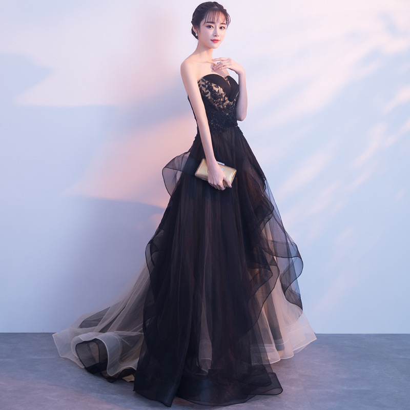 https://fulmo-img-server.com/dresscode-dresscode/92000812-1365-4b98-97a1-b16c9c2ae948.jpg