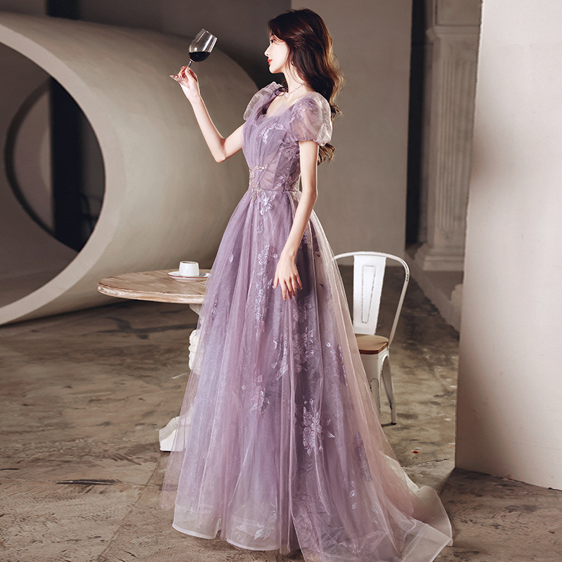 https://fulmo-img-server.com/dresscode-dresscode/92a7acba-3676-4969-89af-809d8f641e98.jpg