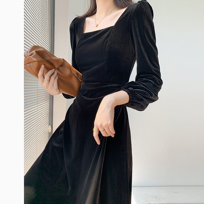 https://fulmo-img-server.com/dresscode-dresscode/93bb71da-f109-497c-97e2-031768ccf62a.jpg