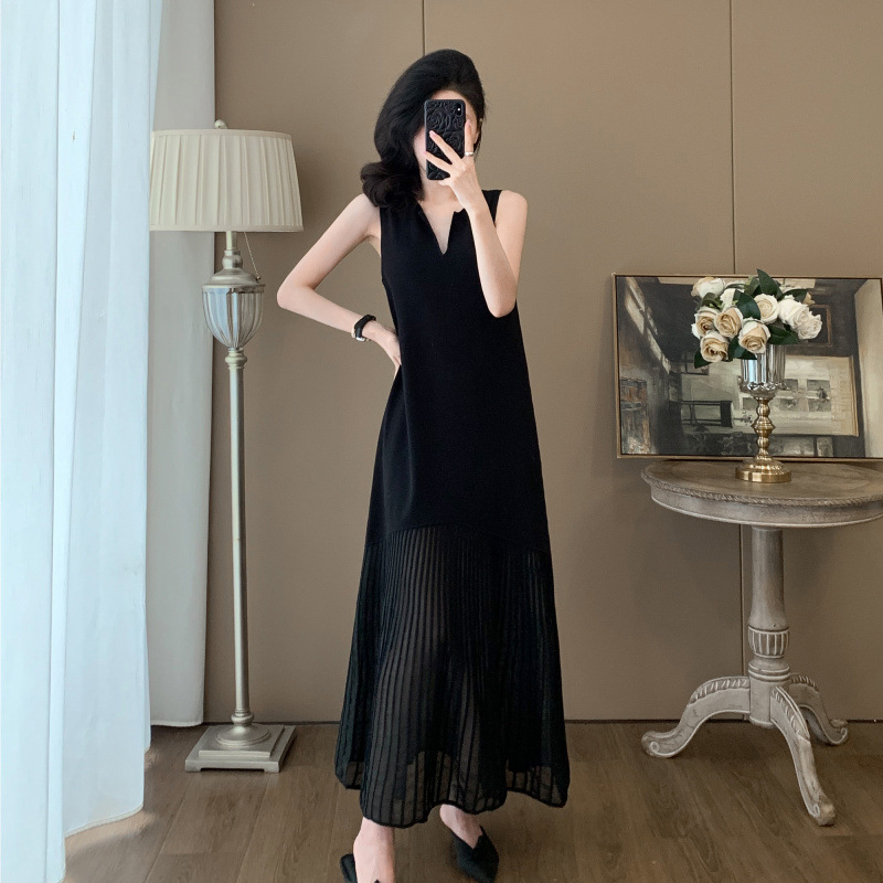 https://fulmo-img-server.com/dresscode-dresscode/942c37a8-5b11-494d-9bd7-487ca7d4a25f.jpg