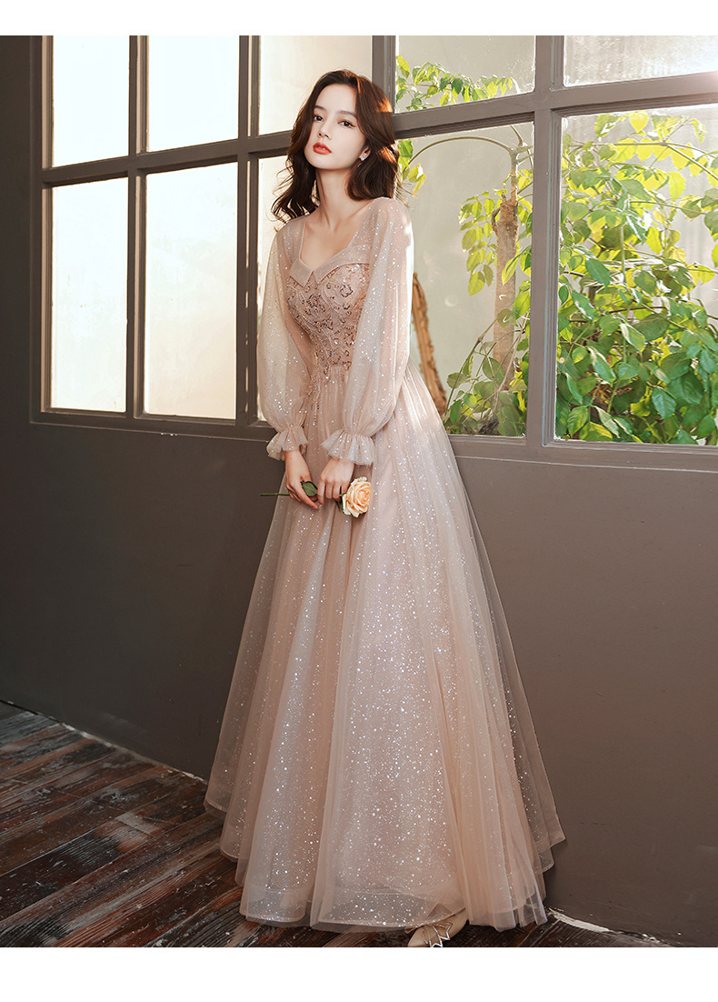 https://fulmo-img-server.com/dresscode-dresscode/94f67dc5-9723-4dad-a010-f8290cea11c7.jpg