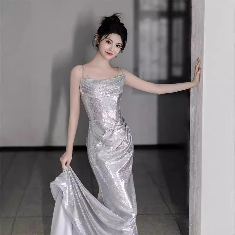 https://fulmo-img-server.com/dresscode-dresscode/9540be61-db28-43a9-a301-0cfb3f6d57af.jpg