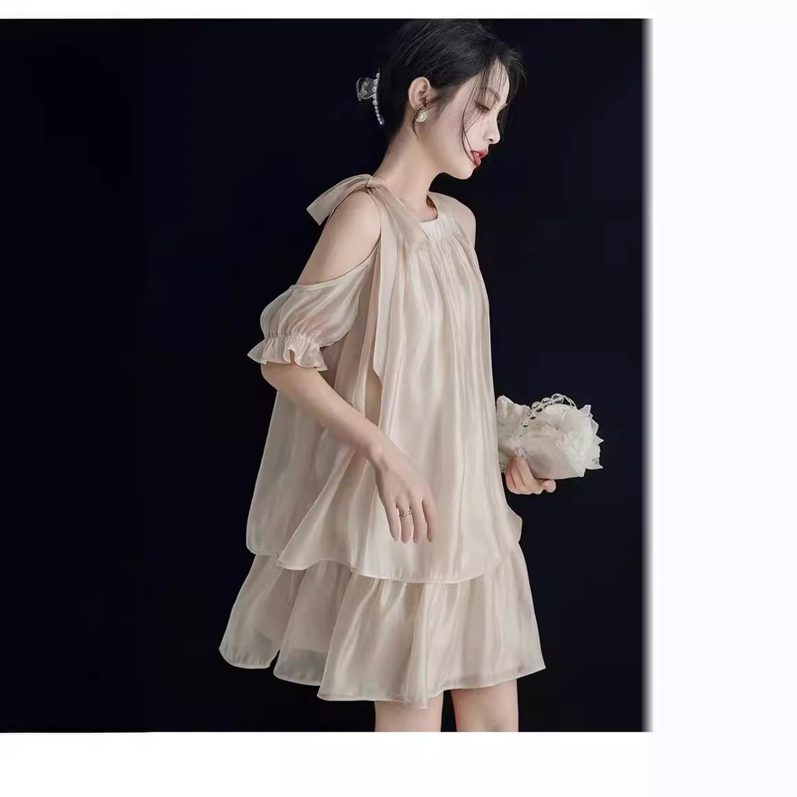 https://fulmo-img-server.com/dresscode-dresscode/9648b8bb-f78f-4592-8373-c6ddf61ef029.jpg