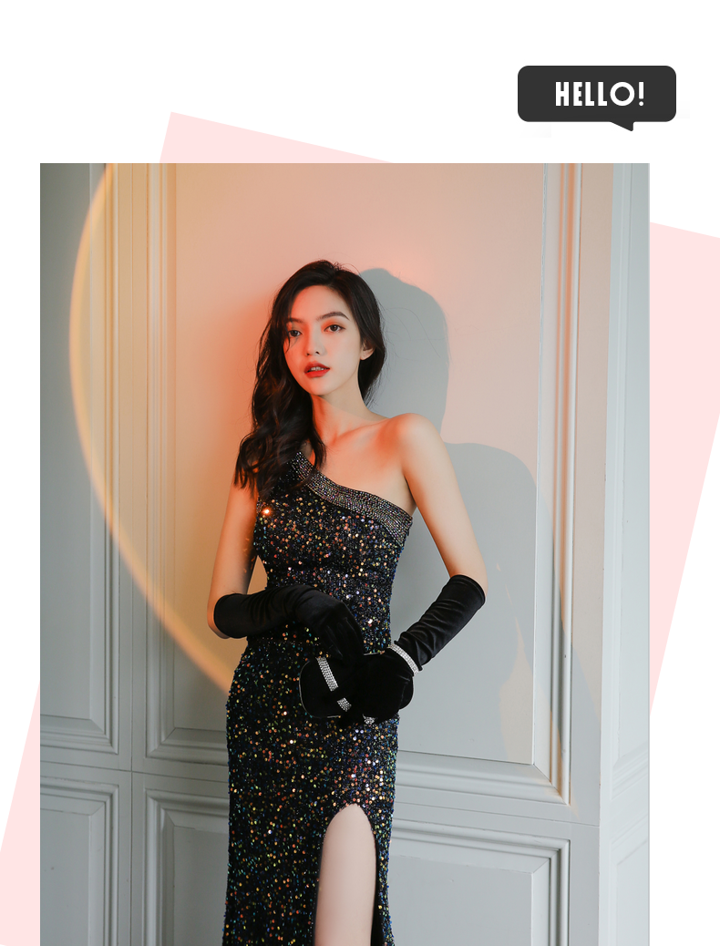 https://fulmo-img-server.com/dresscode-dresscode/99664fb9-f398-414c-8600-e96edb4fdeeb.jpg