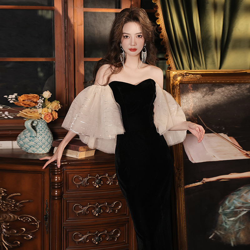 https://fulmo-img-server.com/dresscode-dresscode/9e86496f-743d-485d-a7e0-8439e027e60f.jpg