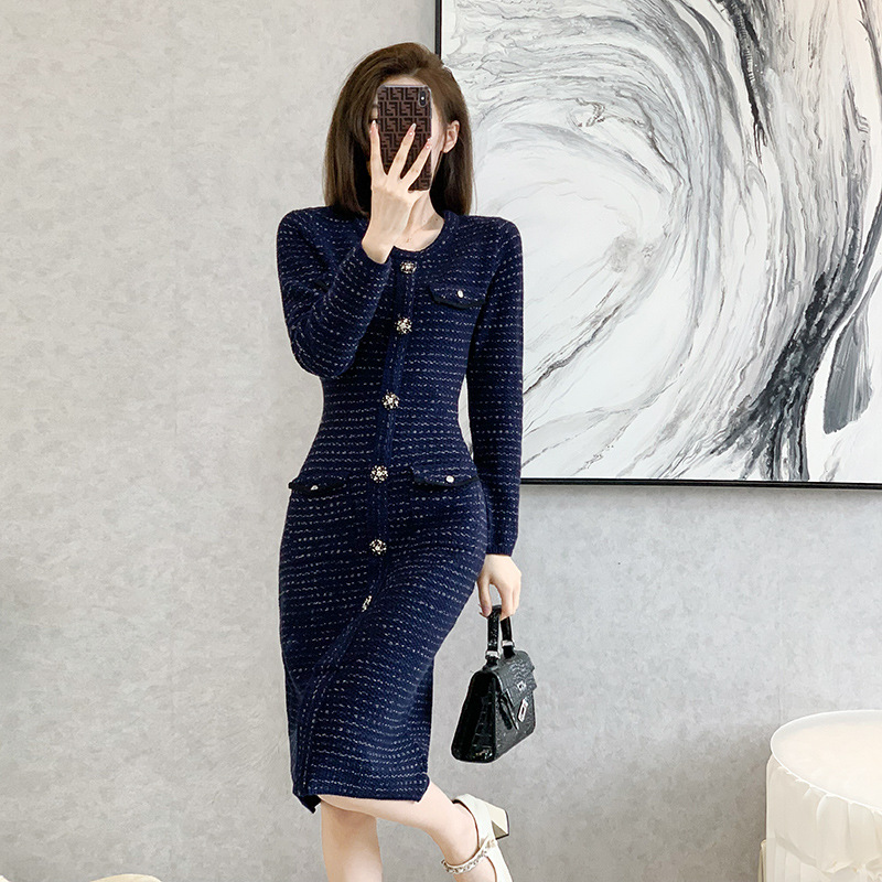 https://fulmo-img-server.com/dresscode-dresscode/9f265e84-ed9d-4094-89dd-95d5c97fceae.jpg