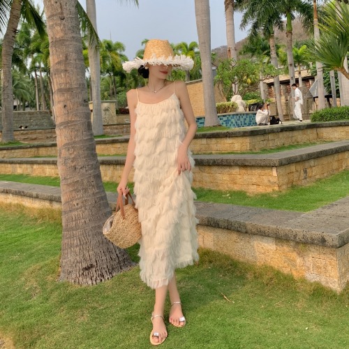 https://fulmo-img-server.com/dresscode-dresscode/a01c46f3-6baa-459b-ace3-0140f696bd12.jpg