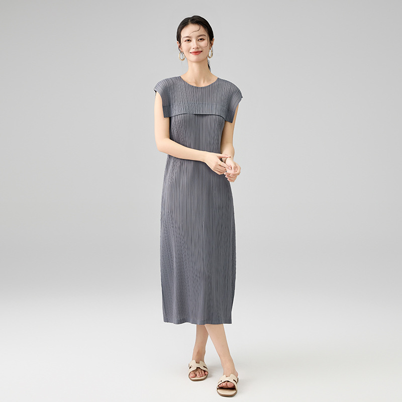 https://fulmo-img-server.com/dresscode-dresscode/a0edfbf8-1e99-4a04-8d43-c0e7e7ec5d2b.jpg