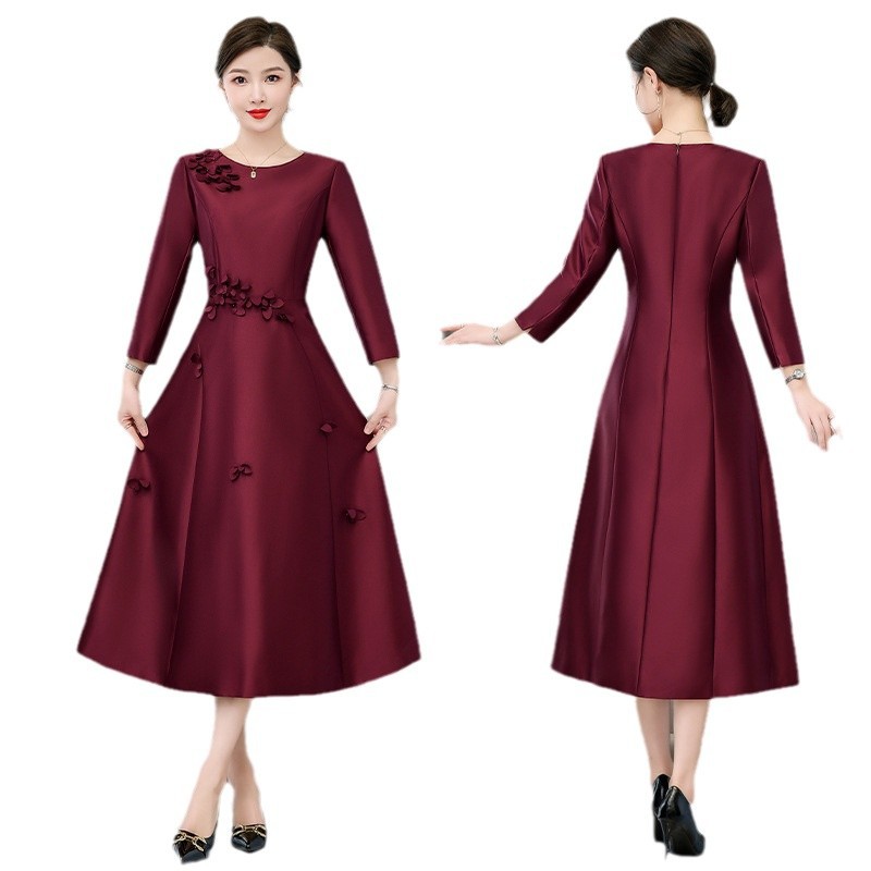 https://fulmo-img-server.com/dresscode-dresscode/a1027fcb-e22b-4aea-8847-b3af837d624f.jpg