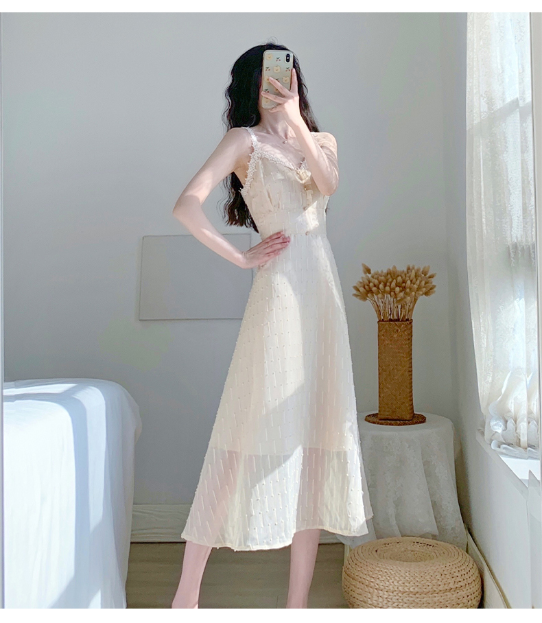 https://fulmo-img-server.com/dresscode-dresscode/a14e7826-0c0f-47d9-9723-203db6de4f57.jpg