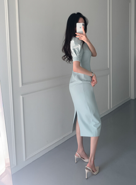 https://fulmo-img-server.com/dresscode-dresscode/a1eb870d-8bb9-48de-af10-be019362d8d9.jpg