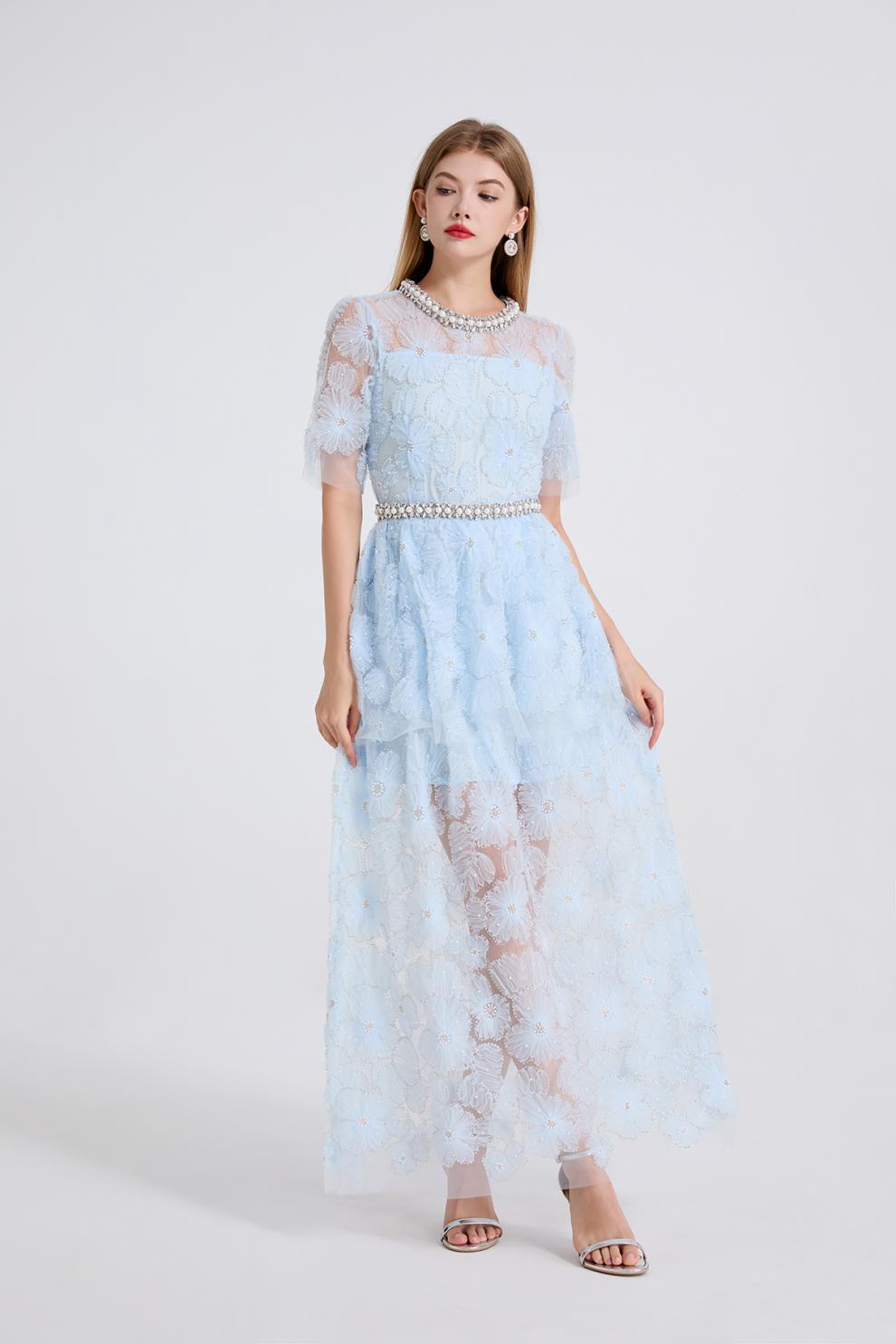 https://fulmo-img-server.com/dresscode-dresscode/a1eb8db1-5f1d-4d58-8df3-4323d8e304bc.jpg