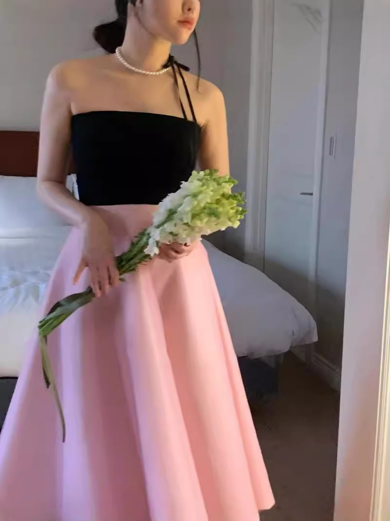 https://fulmo-img-server.com/dresscode-dresscode/a349ee8e-4266-4cee-9d4a-f171fc37e49b.jpg