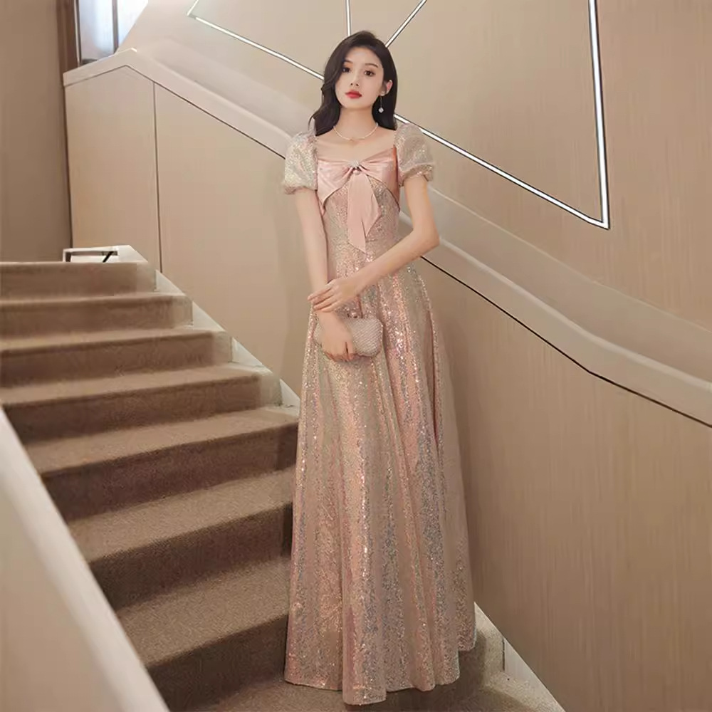 https://fulmo-img-server.com/dresscode-dresscode/a4ec5df9-1976-4d63-bf3b-d1f9e587a8a4.jpg