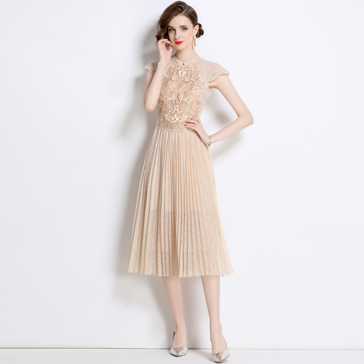 https://fulmo-img-server.com/dresscode-dresscode/a657094c-2de4-47a3-9273-d620f3b602e5.jpg
