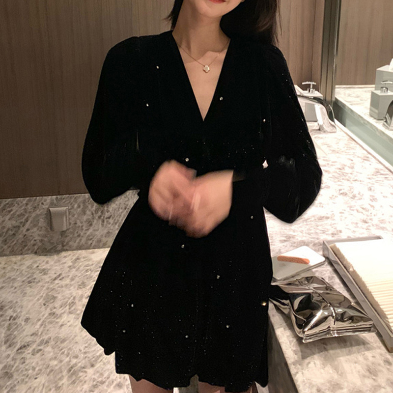 オケージョン ドレス ビジュー付きベロアミニ丈カシュクールドレス