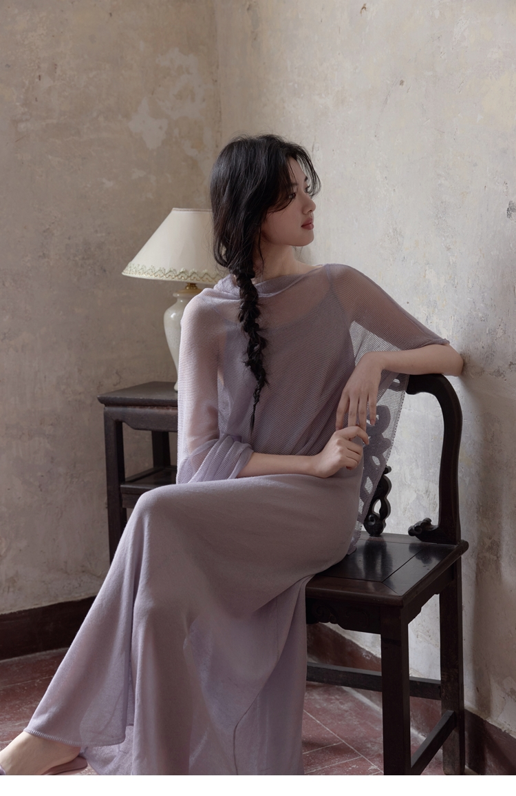 https://fulmo-img-server.com/dresscode-dresscode/a8a9b021-2935-443b-b2e4-f60678bad047.jpg