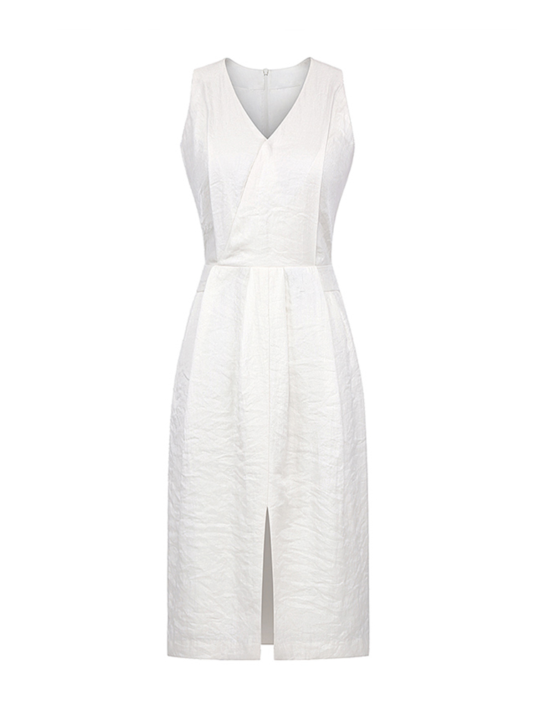 https://fulmo-img-server.com/dresscode-dresscode/ab5bb068-6858-47d9-8c74-a38326accab1.jpg