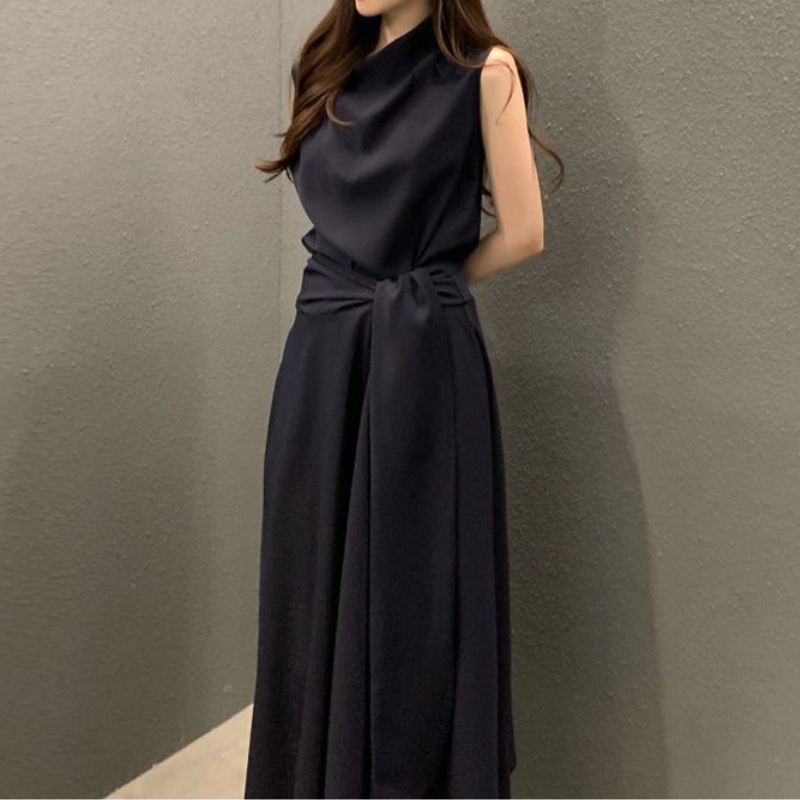 https://fulmo-img-server.com/dresscode-dresscode/ad50fb1e-7166-410f-aea6-ee73f3f970e3.jpg