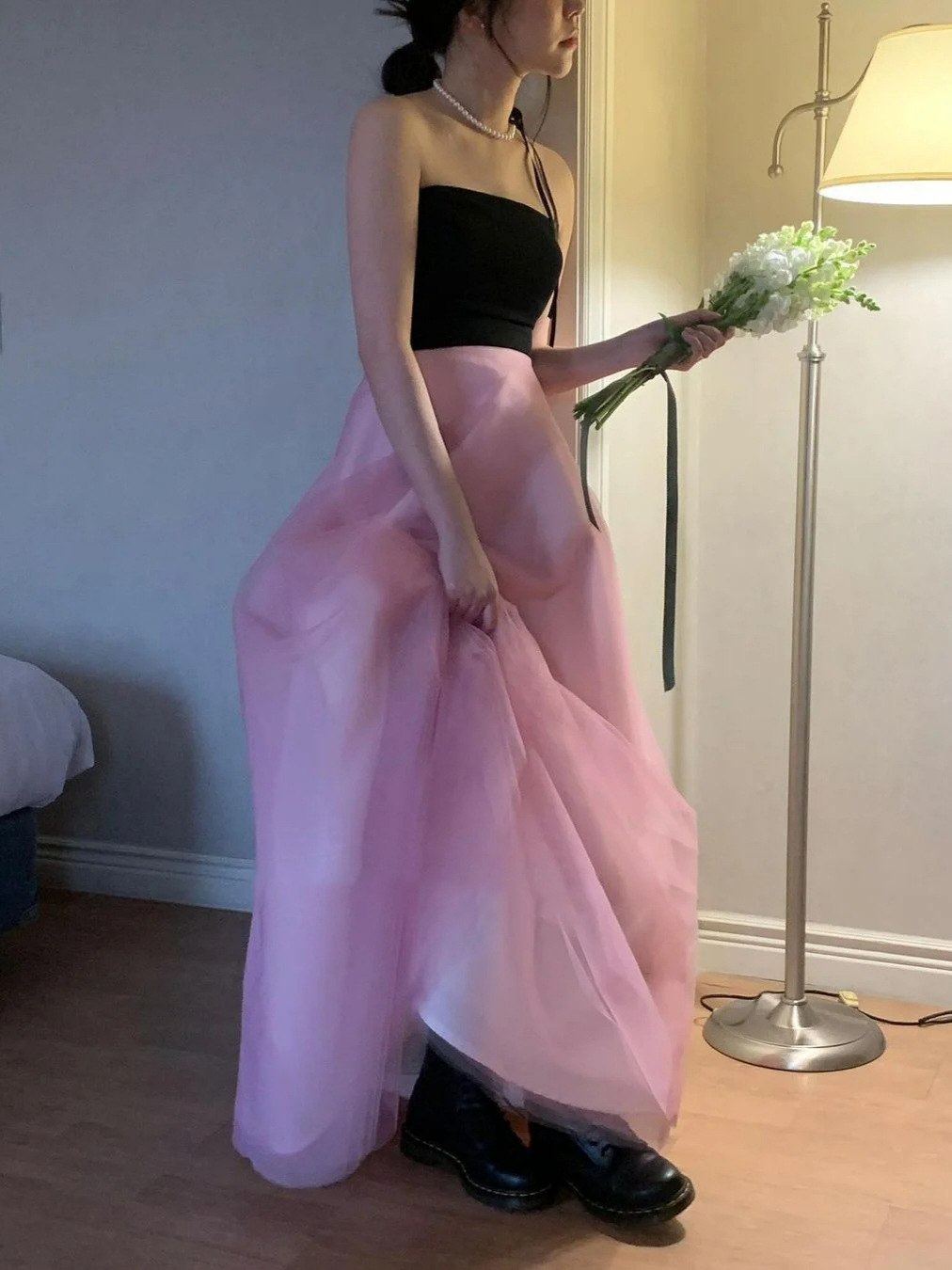 https://fulmo-img-server.com/dresscode-dresscode/b0d4430a-d8af-40f9-a7dd-8b04a2528482.jpg