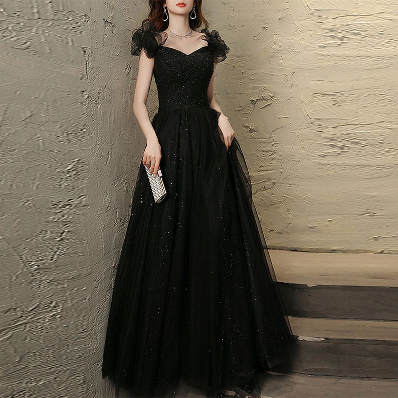 https://fulmo-img-server.com/dresscode-dresscode/b35eb622-6b23-4518-8de3-ebcc868a9cad.jpg