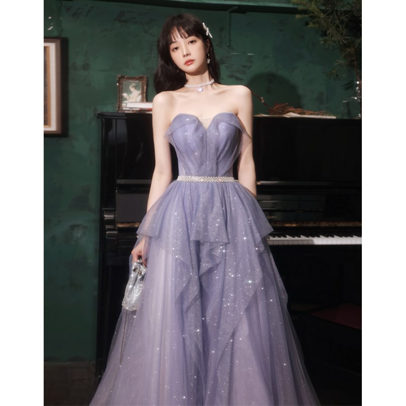 https://fulmo-img-server.com/dresscode-dresscode/b81070e6-e06a-486f-9cfb-9ea7d7855bf8.jpg