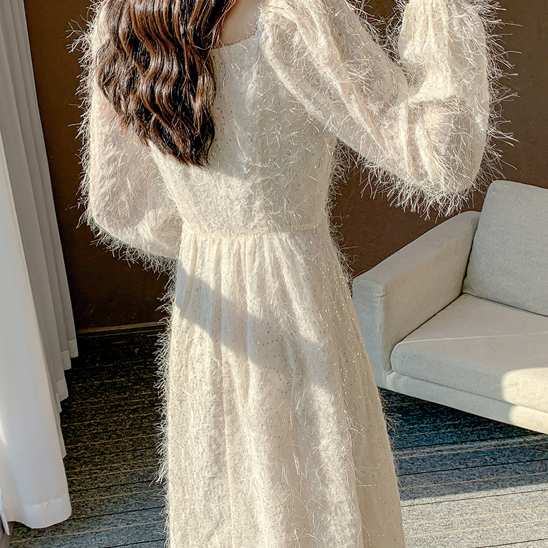 オケージョン ドレス ファー付き長袖ラメ刺繍ロング丈ワンピース