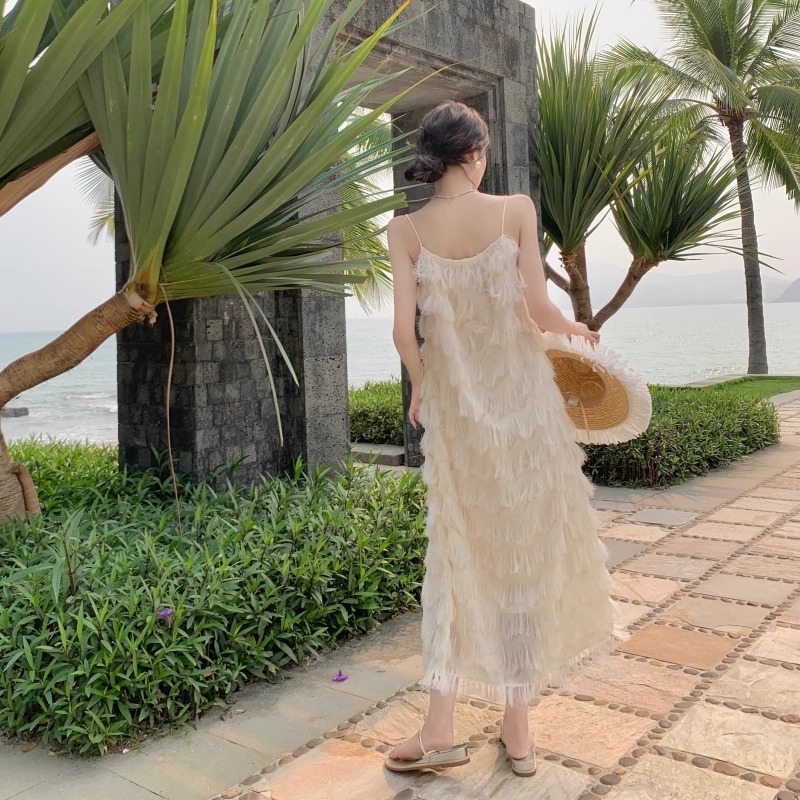 https://fulmo-img-server.com/dresscode-dresscode/b888a6bf-d06b-44b2-8065-015c78d2326d.jpg
