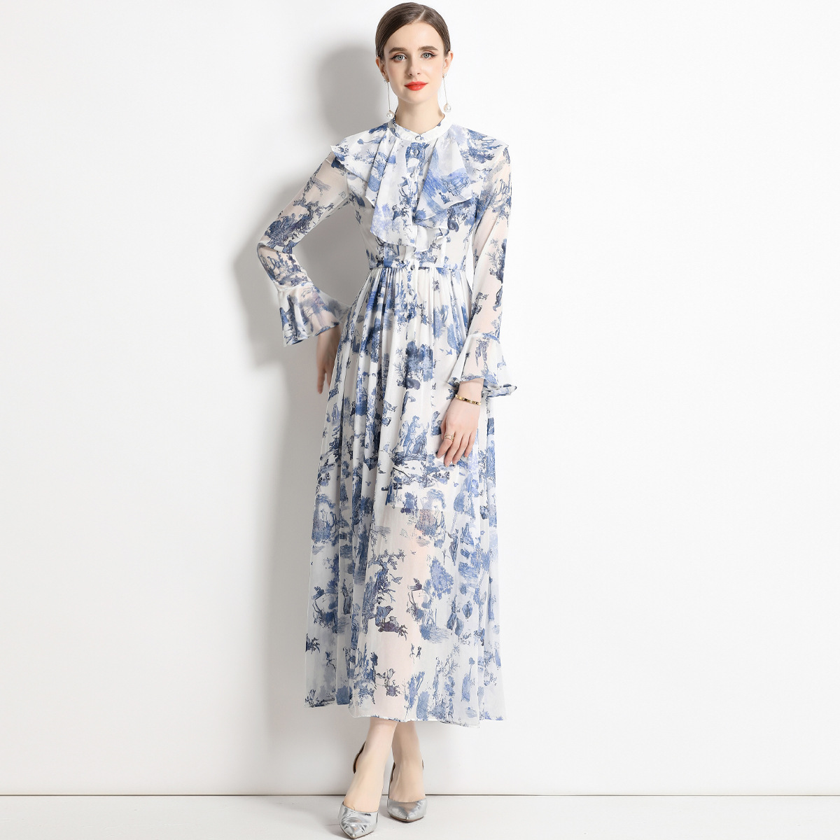 https://fulmo-img-server.com/dresscode-dresscode/b9d76455-fd03-4295-9e1b-2bf9cae51381.jpg