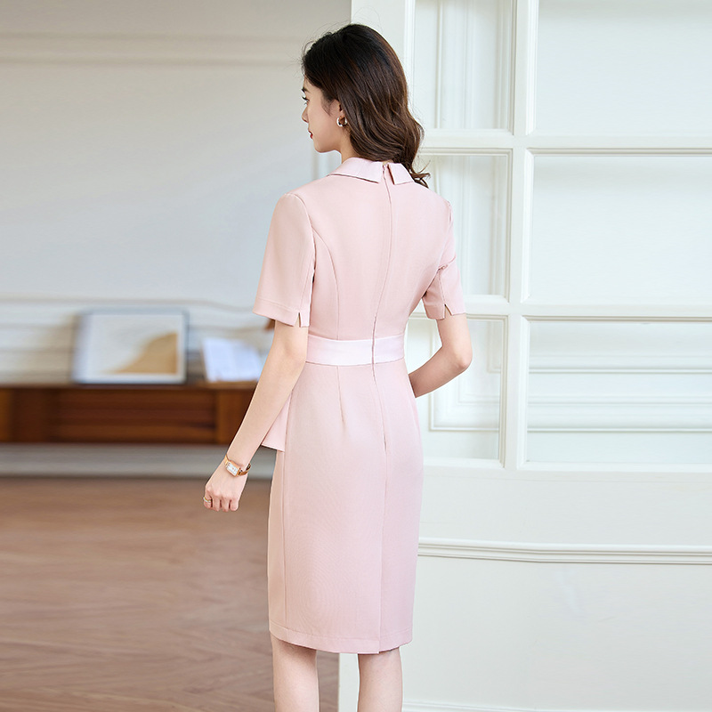 https://fulmo-img-server.com/dresscode-dresscode/ba8cb389-5a94-4b85-98cd-5554b8b7deaf.jpg