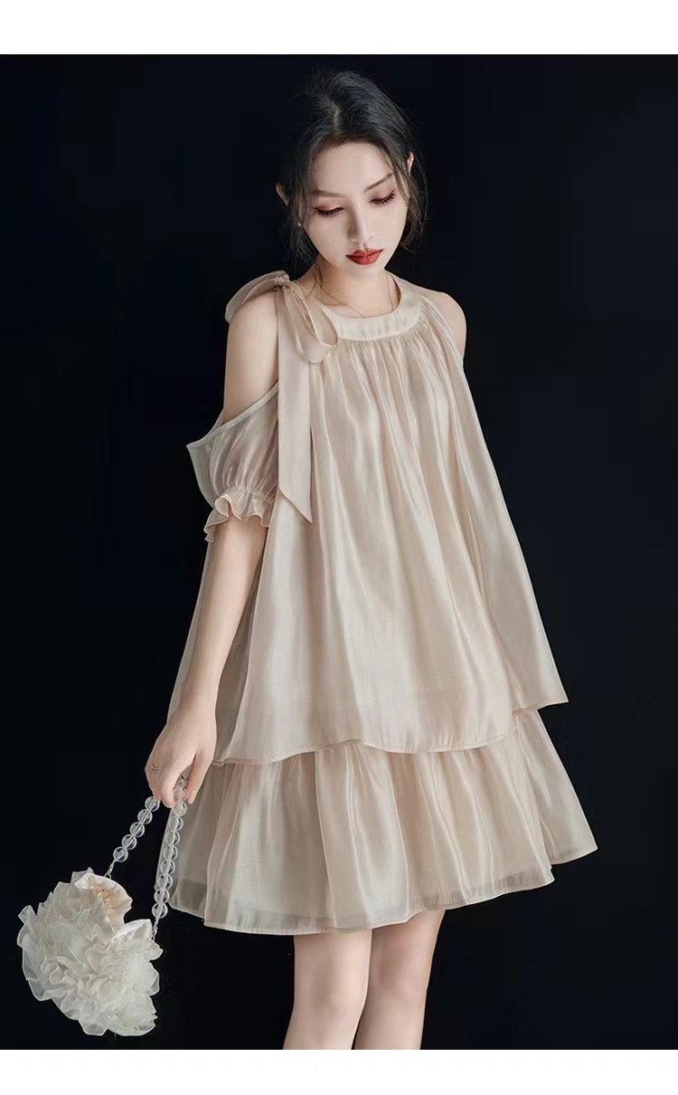 https://fulmo-img-server.com/dresscode-dresscode/bbdb88a6-d631-4a9a-a182-39347052b896.jpg