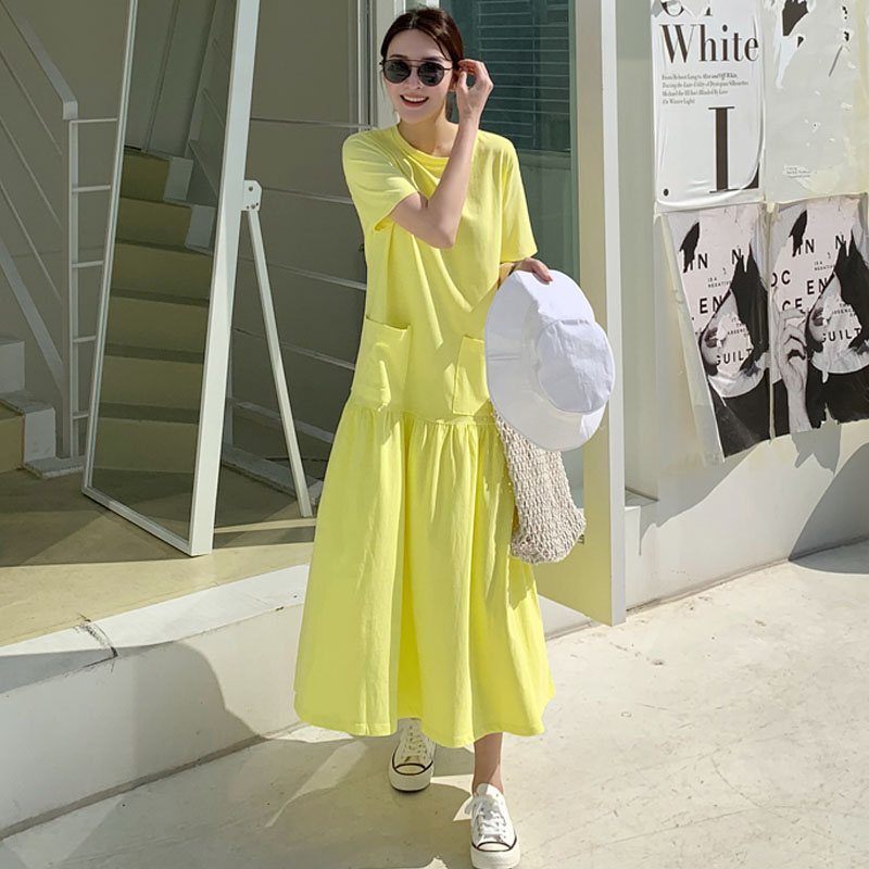 https://fulmo-img-server.com/dresscode-dresscode/bbf58e97-5d67-4e55-90c4-e5f6cf5587c7.jpg