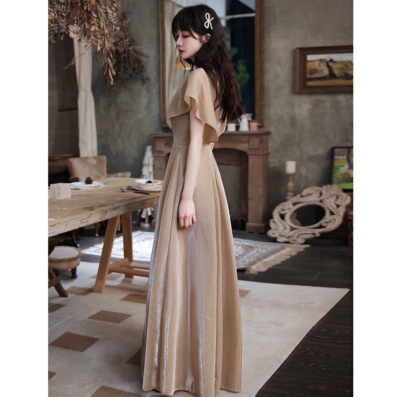 https://fulmo-img-server.com/dresscode-dresscode/bce701e8-fdd8-42a1-a09e-748680401e9c.jpg