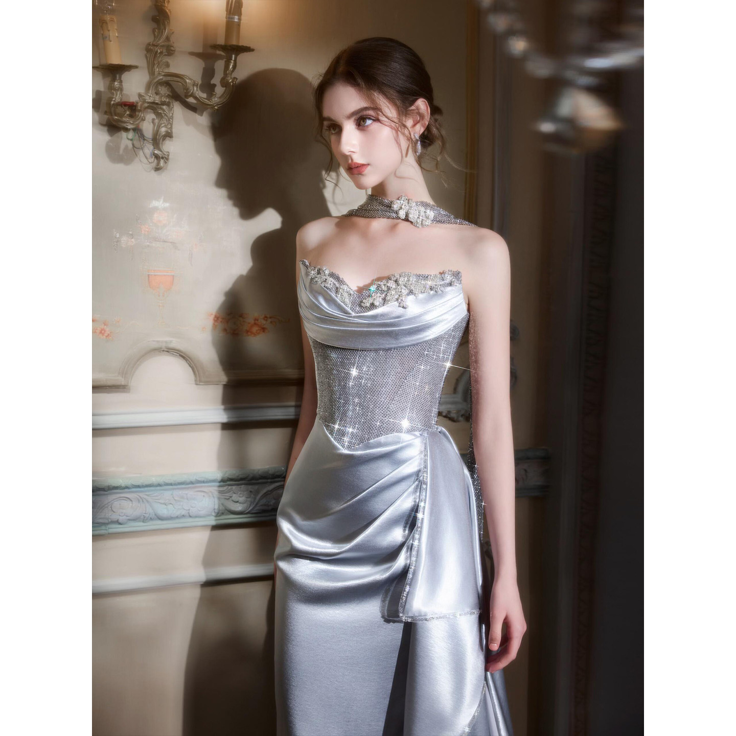 https://fulmo-img-server.com/dresscode-dresscode/bd537d24-9fca-484a-bc3b-9c559a26b528.jpg