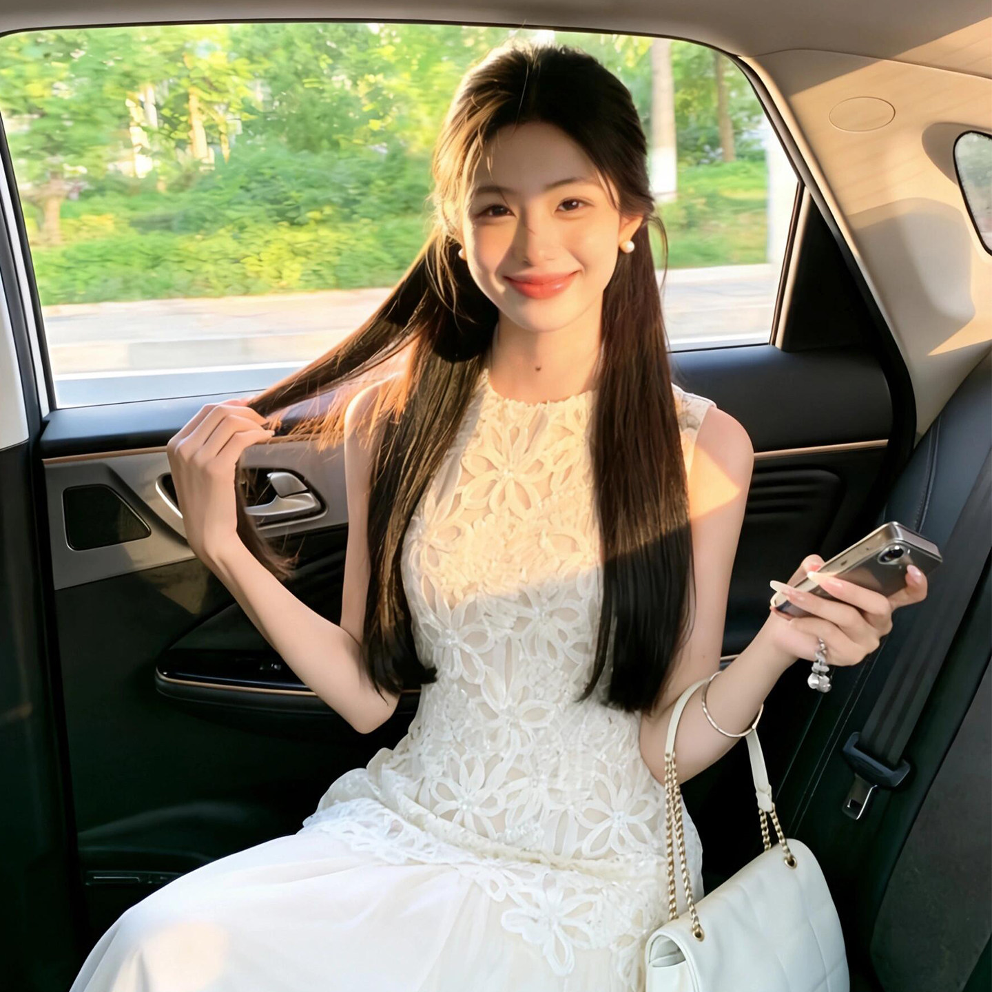https://fulmo-img-server.com/dresscode-dresscode/bf38d151-3288-49d5-bd85-2796bc13429f.jpg