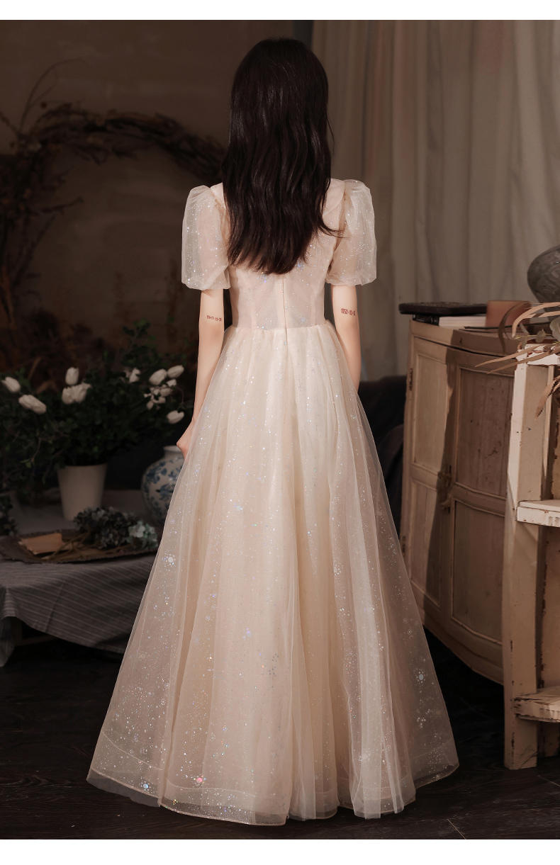 https://fulmo-img-server.com/dresscode-dresscode/c38932e4-3e5e-476d-9cb0-37b27d53f430.jpg
