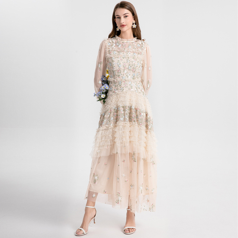 https://fulmo-img-server.com/dresscode-dresscode/c4e60621-b331-4239-81bb-b2f27f7e1f78.jpg