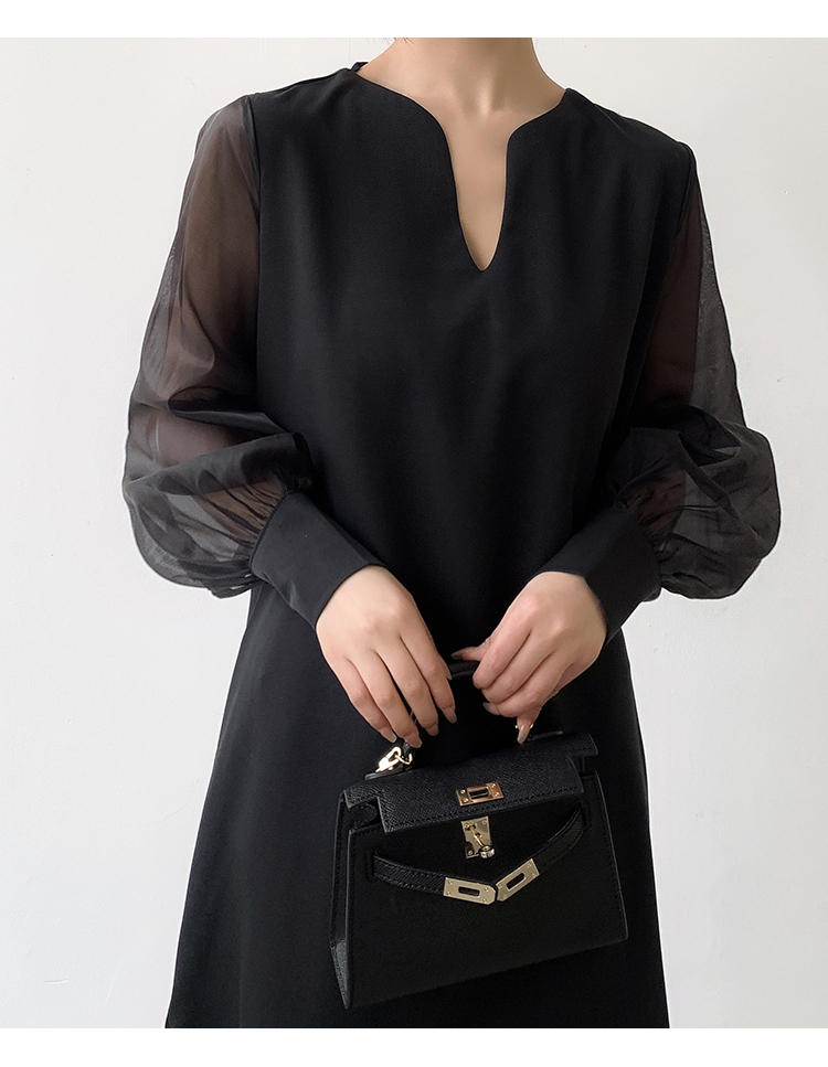 https://fulmo-img-server.com/dresscode-dresscode/c7440946-9d77-4f2a-9cf7-61e8c9f4c5e4.jpg